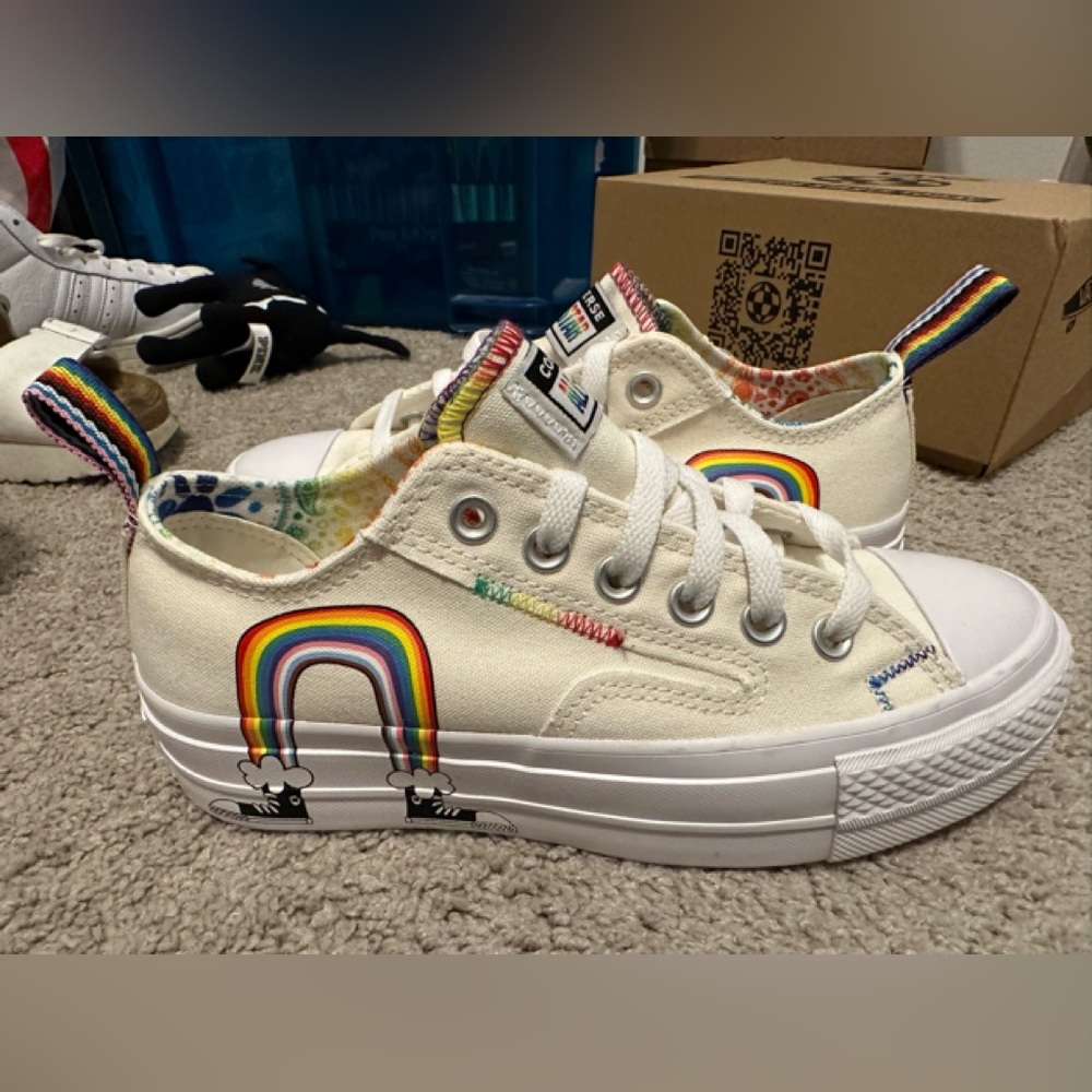 Converse platform sneakers
